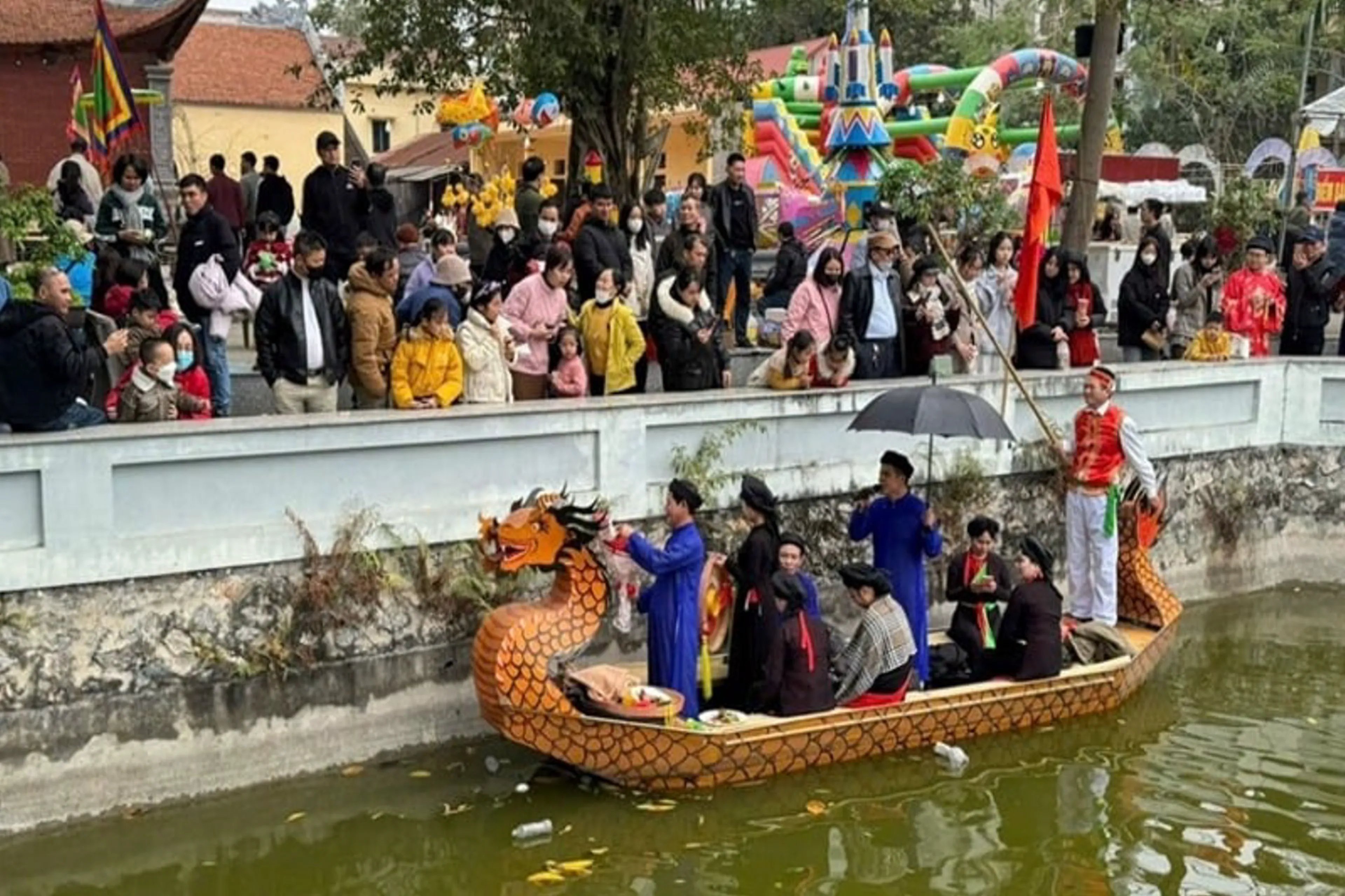 Berdasarkan Festival Budaya